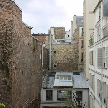 Nice Duplex Near Montparnasse Apartment *